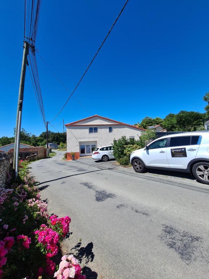 La Gelotiere Maison De Compagne A 10 Min Du Puy Du Fou Sevremont Exterior foto